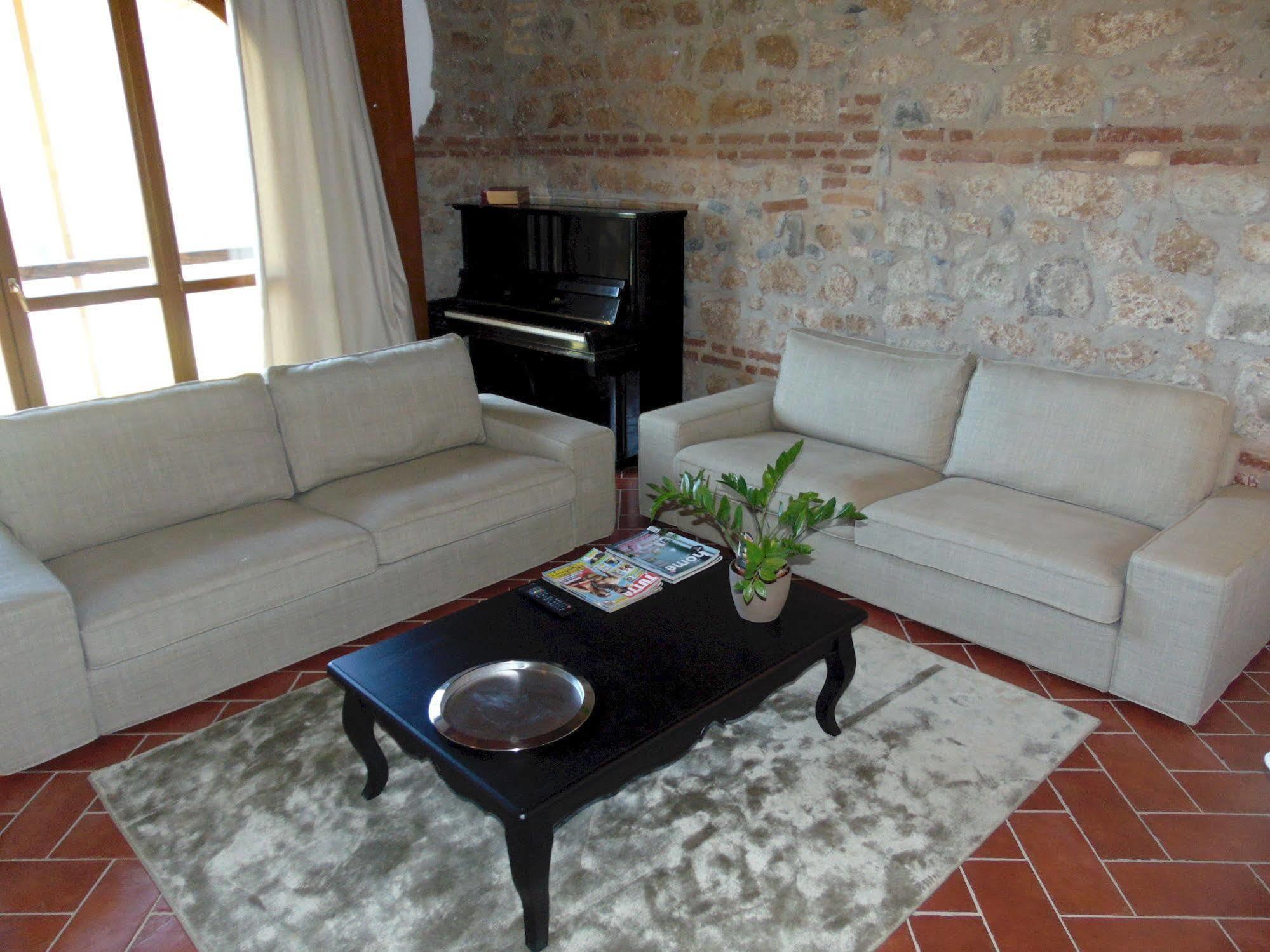 Il Casale Degli Ulivi - Agriturismo - Tenimenti Leone Lanuvio Eksteriør billede