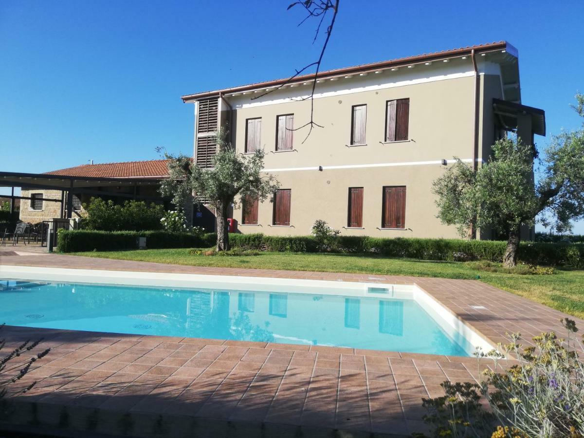 Il Casale Degli Ulivi - Agriturismo - Tenimenti Leone Lanuvio Eksteriør billede
